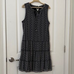 Max Studio Sleeveless Black & White Printed Tiered Dress